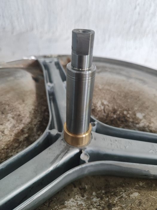 Хрестовина із барабаном для пральної машинки Bosch CLASSIXX 6