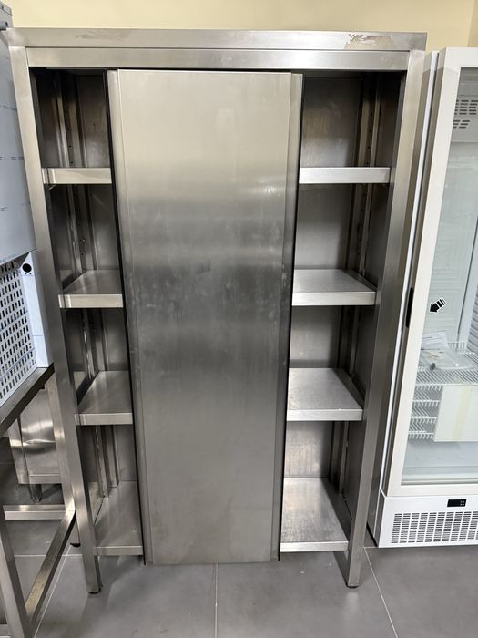 Armário em inox louceiro três parteleiras muito novo