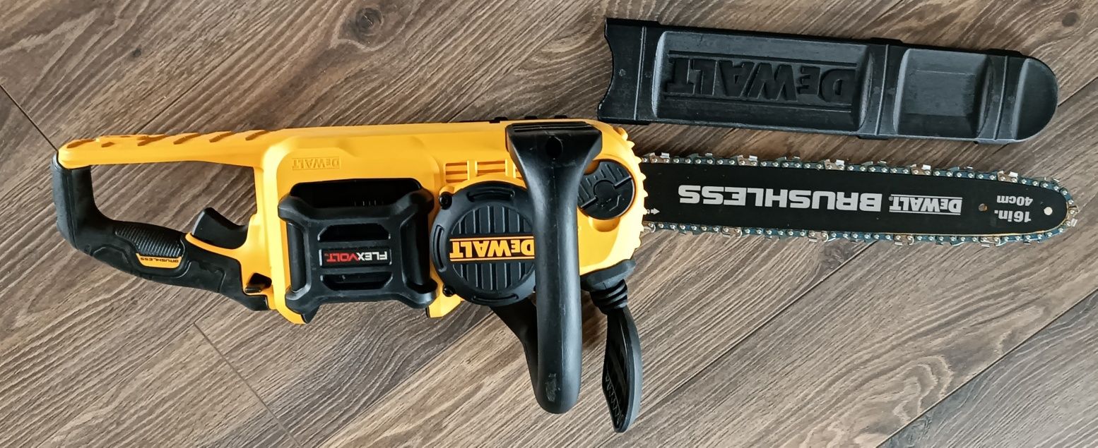 Акумуляторна цепна пила 60v DeWalt dccs670t1