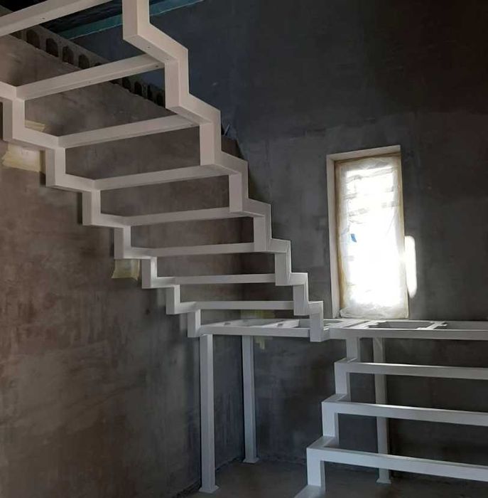 Основы сборные лестничного типа