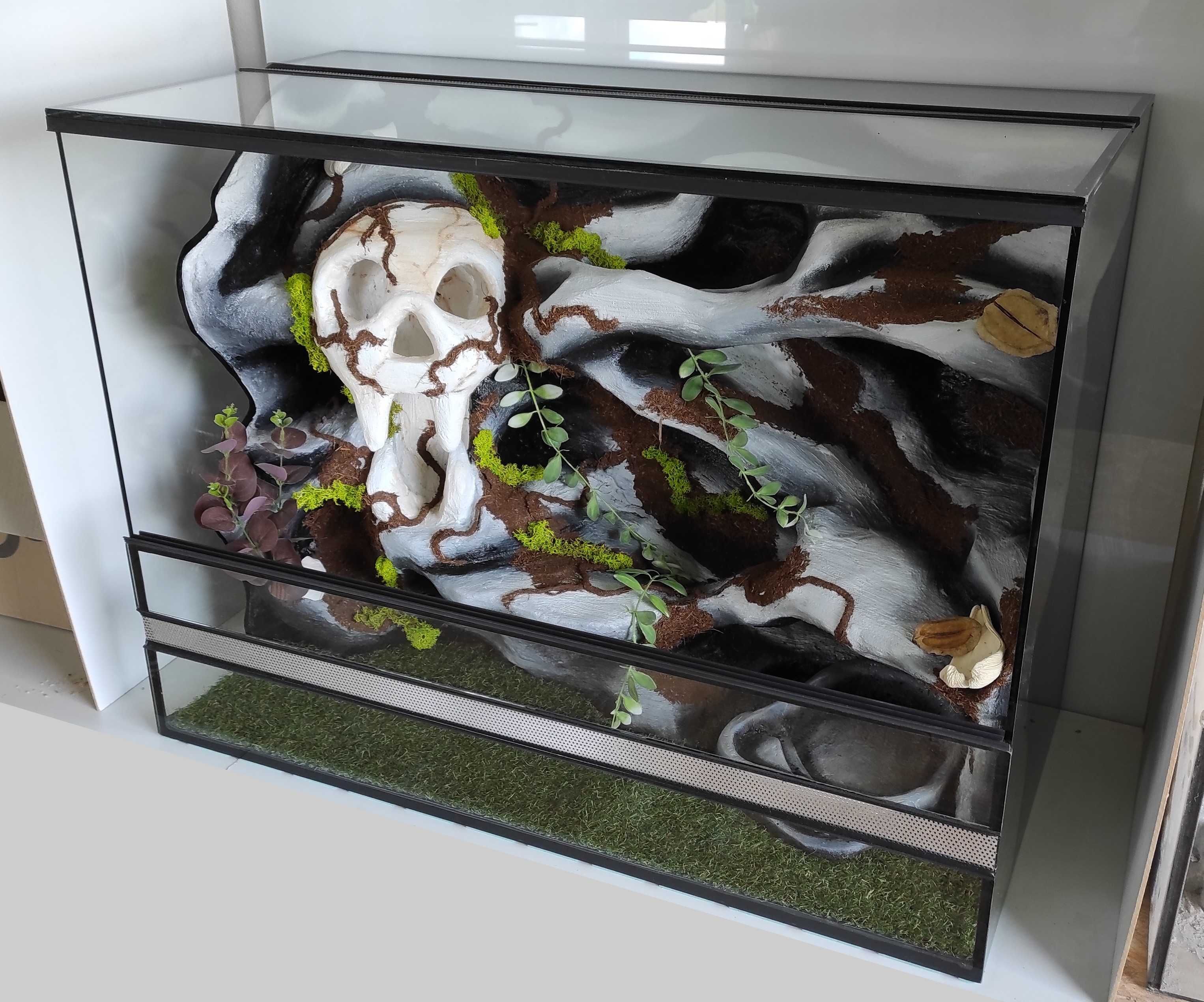 Terrarium dla węża zbożowego,  mahoniowego, TW46Cz3, AquaWaves