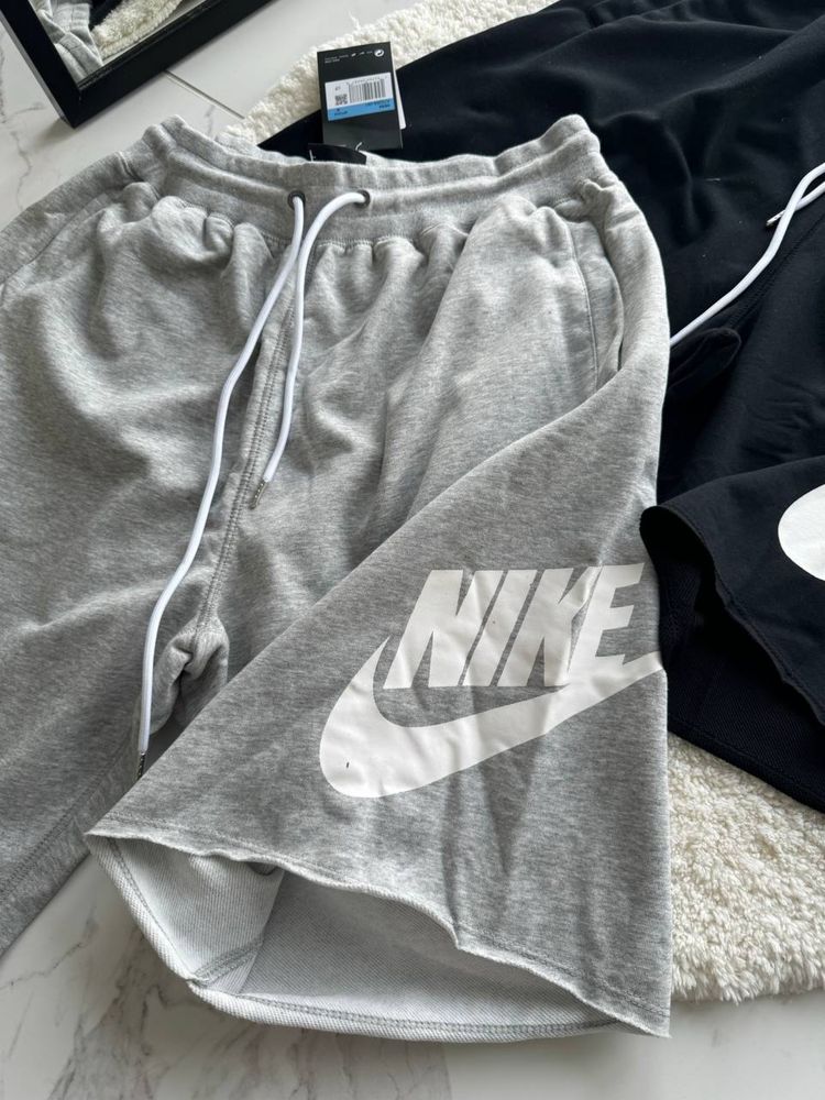 Шорти Nike Clube