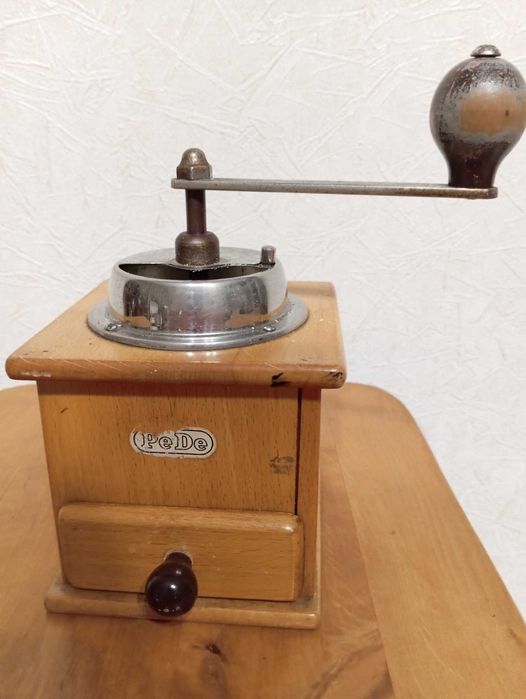 вінтажна ручна кавомолка PeDe Dienes Німеччина