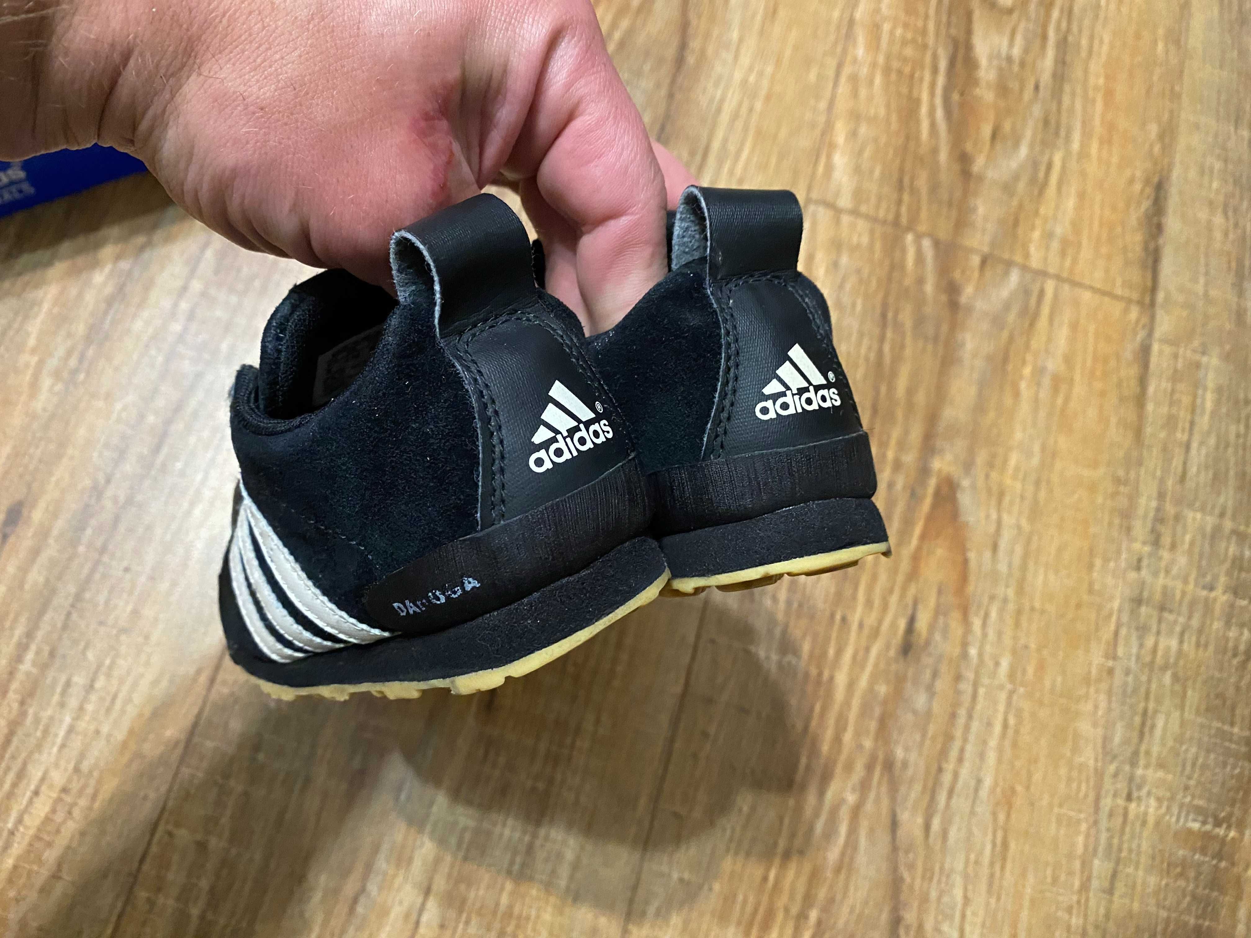 Adidas кроссовки кросівки на мальчика Адидас оригинал р.25