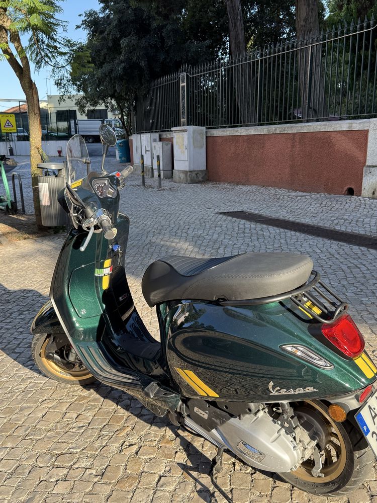 Vespa 125 Sprint Racing Sixties – 5.100 km | Como nova
