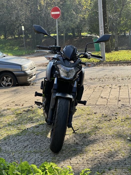 Kawasaki Z650, COMO NOVA!