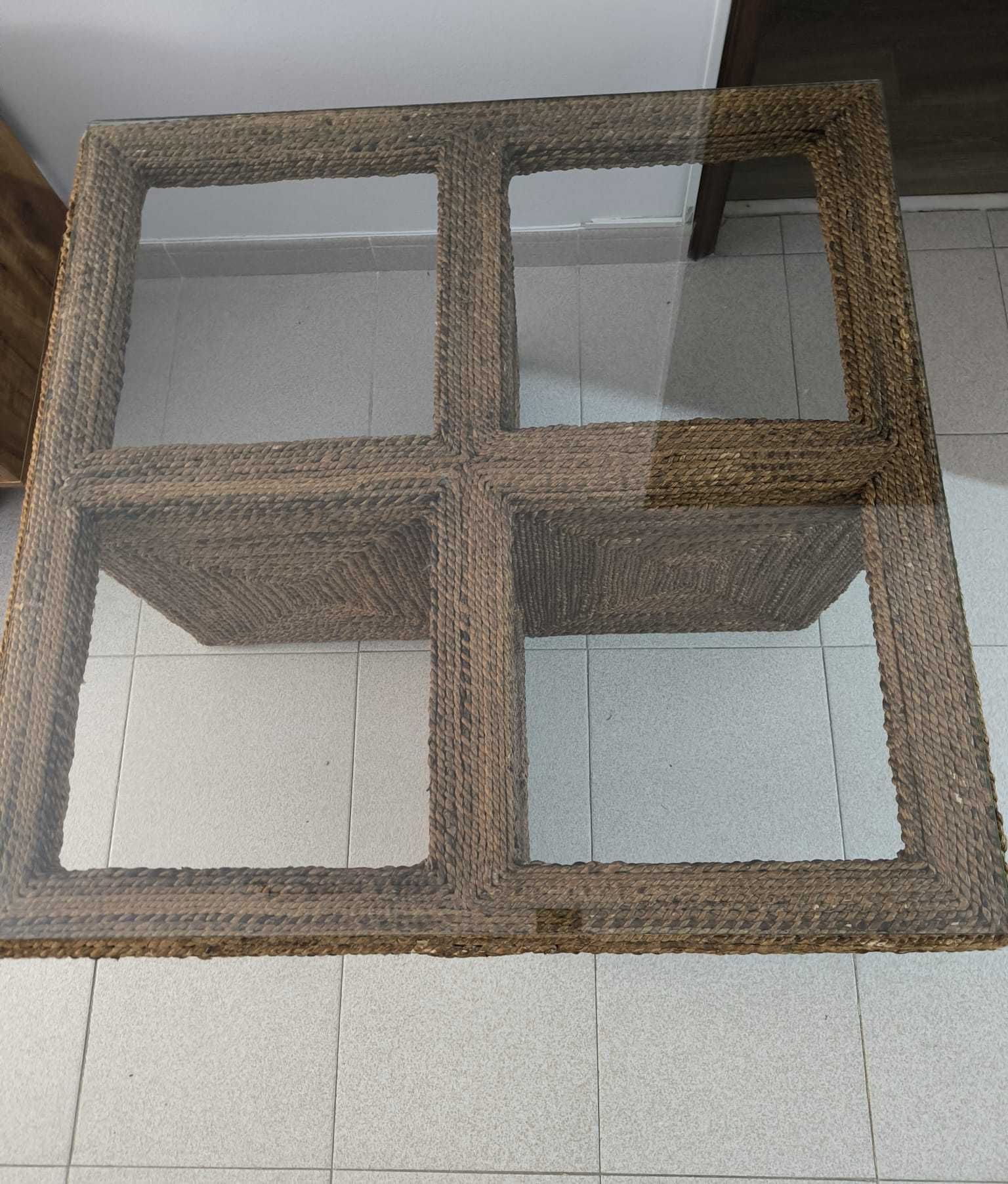 Mesa de centro em verga