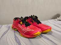 Волейбольні кросівки MIZUNO