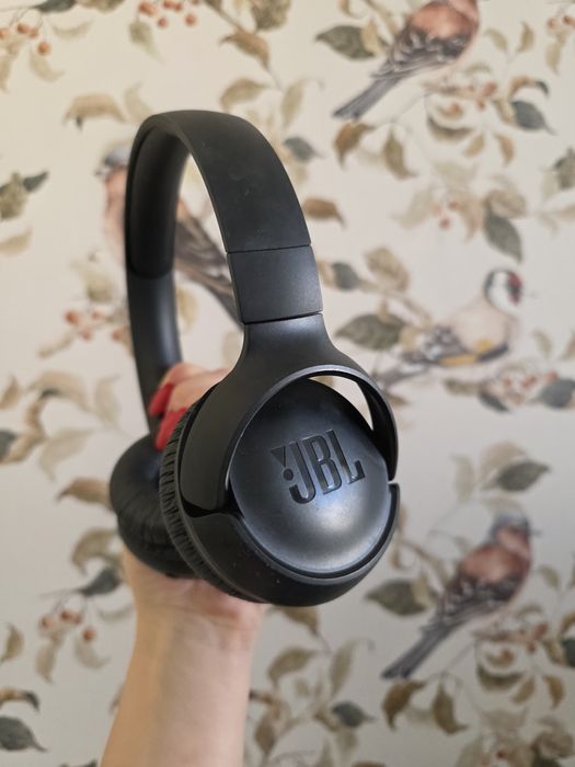 Nowe JBL słuchawki 520 BT