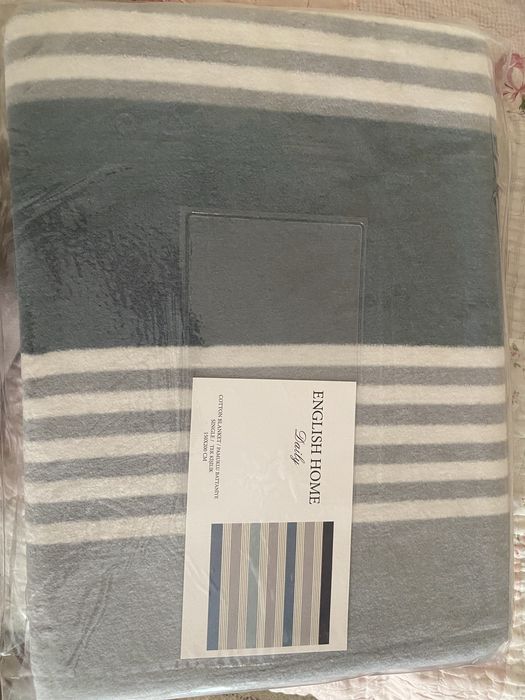 Плед новый.