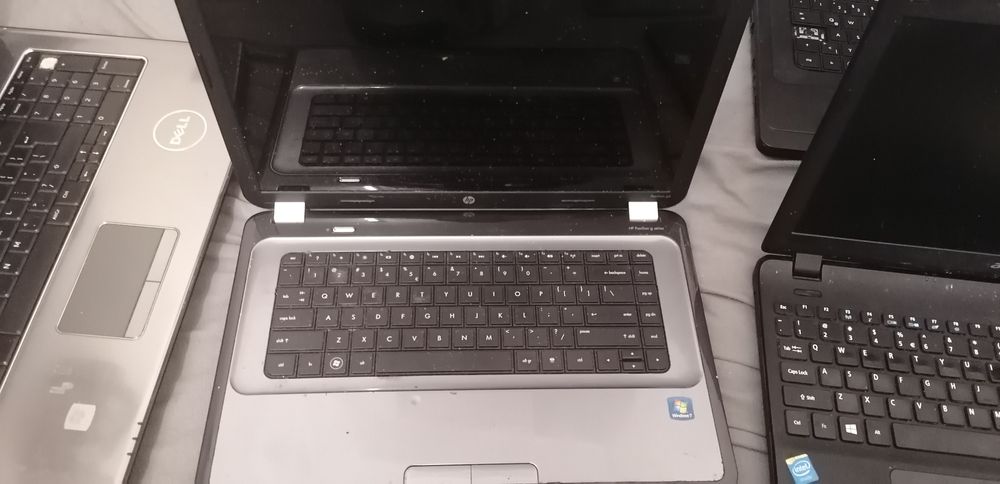 Mix laptopów. Okazyjna cena za całość!