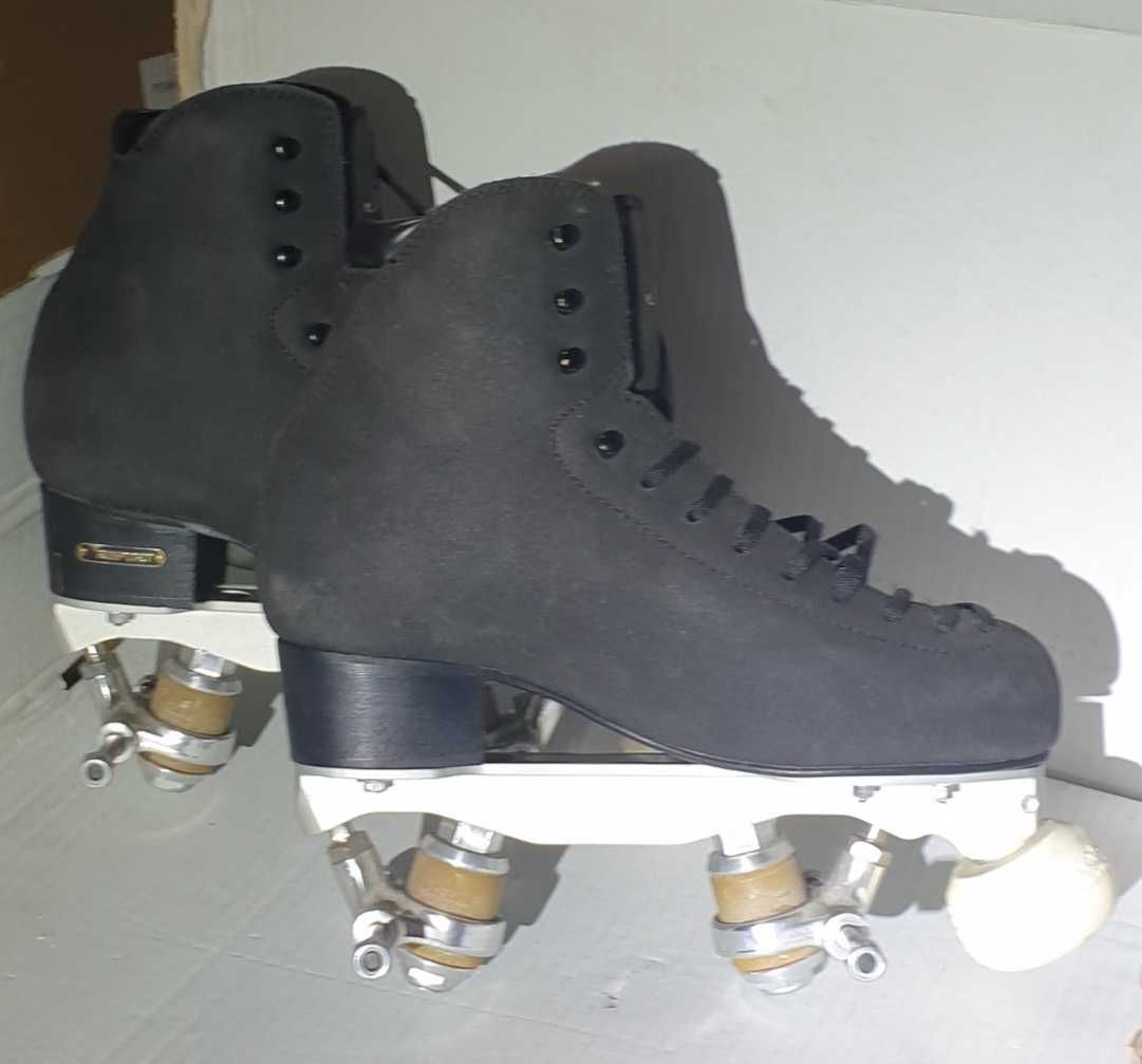 Buty Risport Ambra 240mm z podwoziem wrotkarskim Roll-line Variant