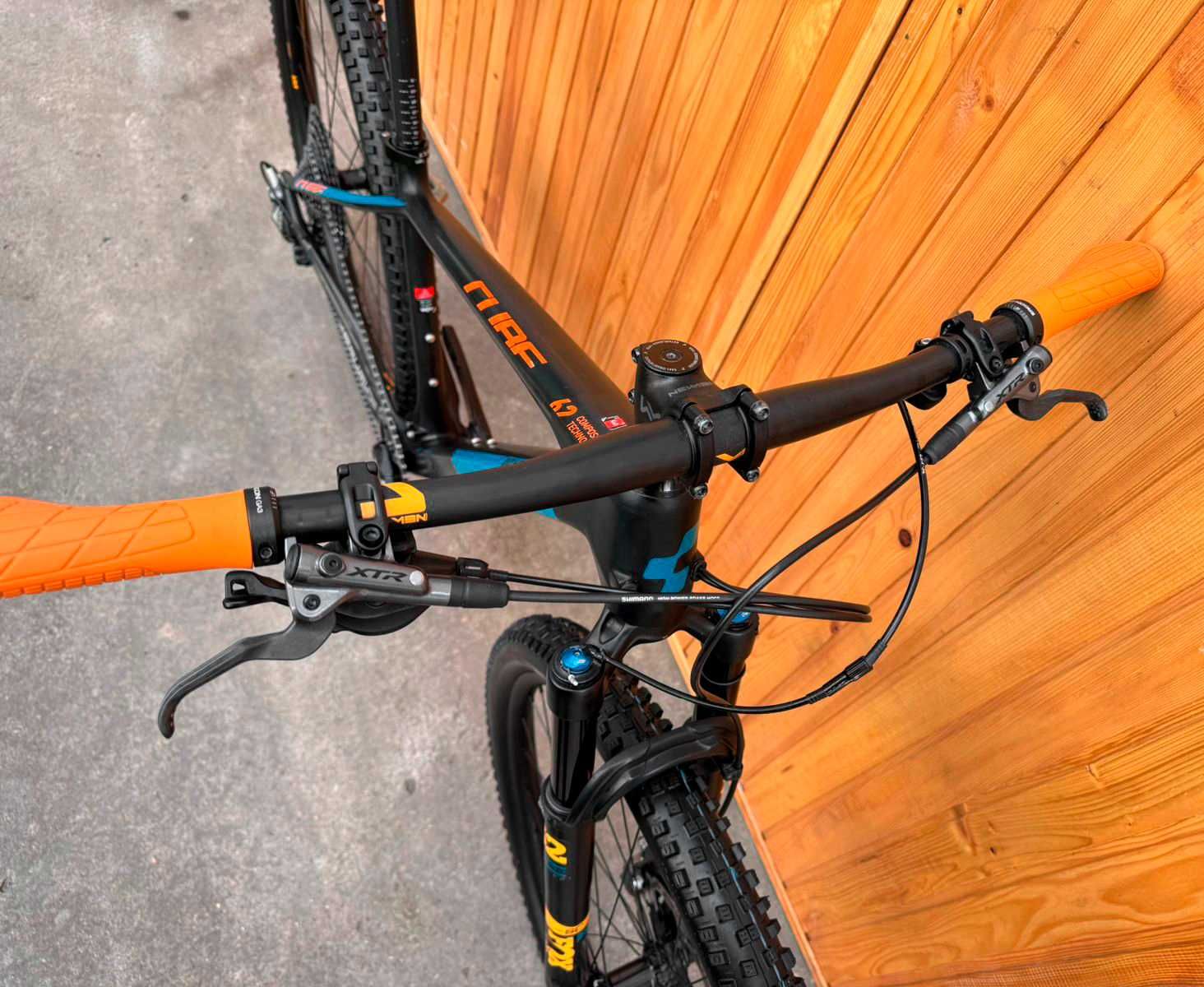 Cube Reaction ONE, Shimano  XTR M-9100, легка вага 9.500