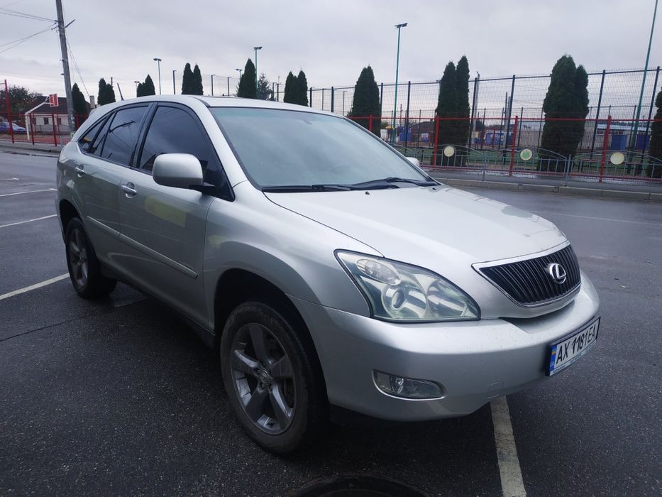 Продаю Lexus RX 300