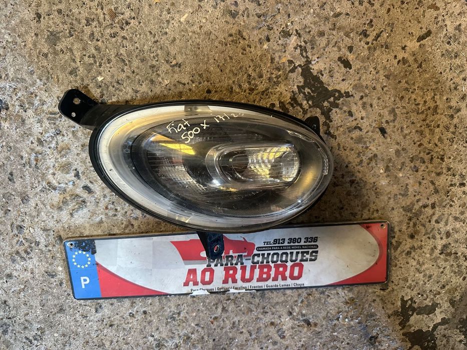 Farol auxiliar Fiat 500x 2017/2023