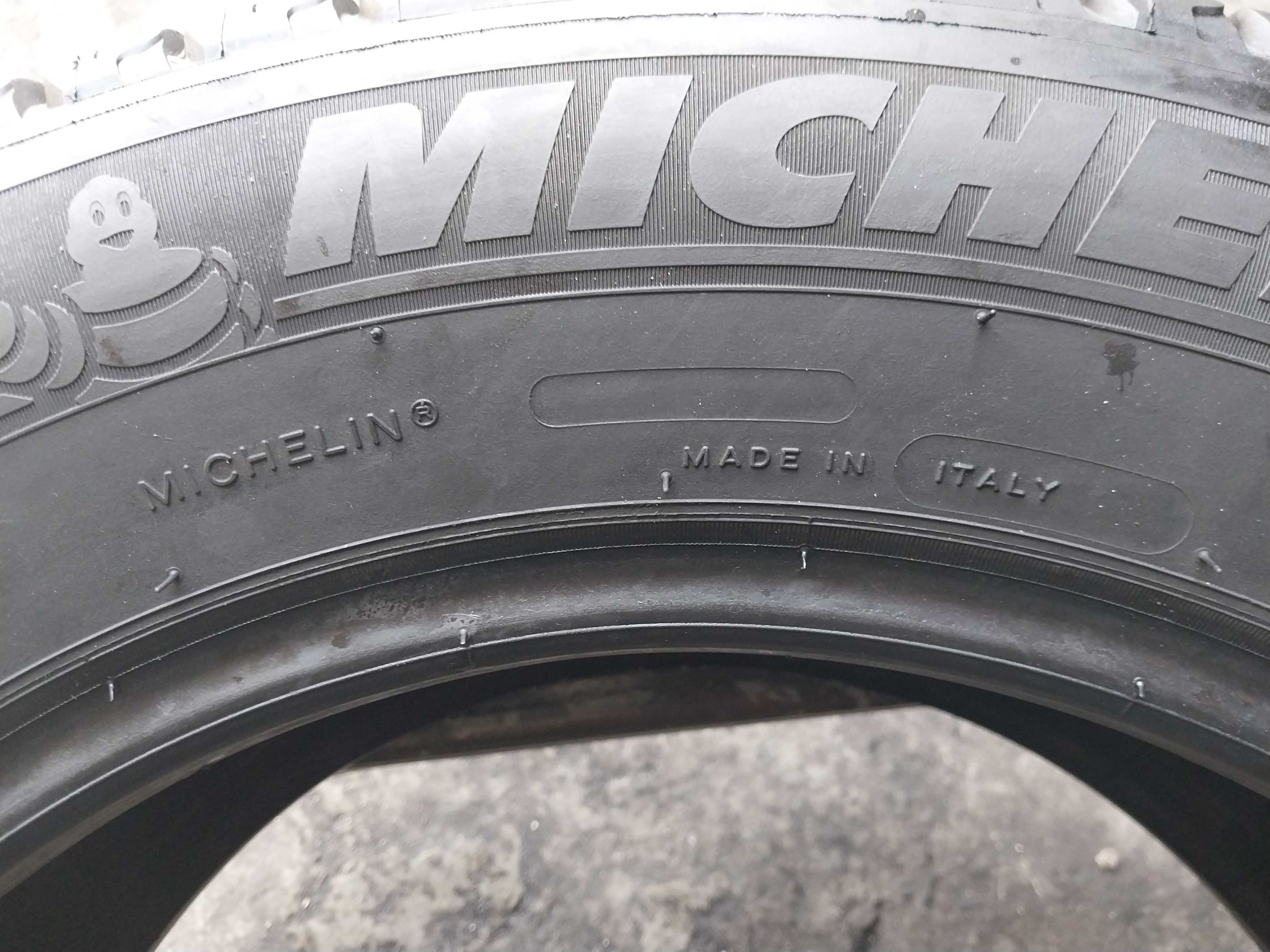 215 60 16 Michelin, літо. Ціна за 2 шт.. 2300.