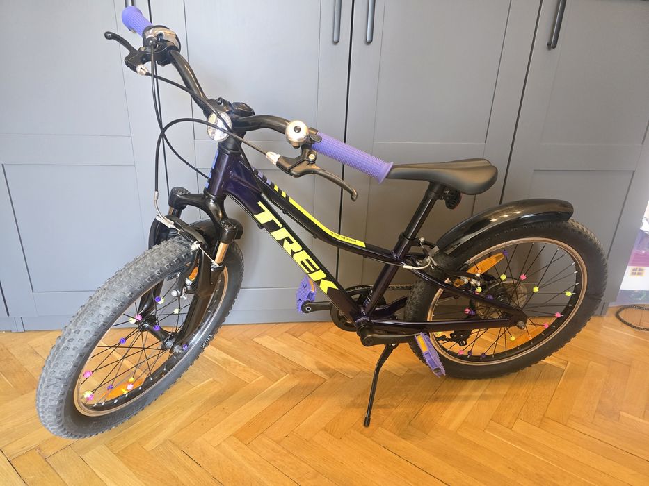 Trek Precaliber 20 7SP rower dziecięcy amortyzatory purple abyss