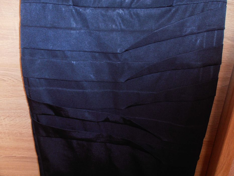 Granatowa sukienka  z żakiecikiem rozmiar 42