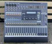 Mixer estradowy Tescam TM D-1000 16 kanałów