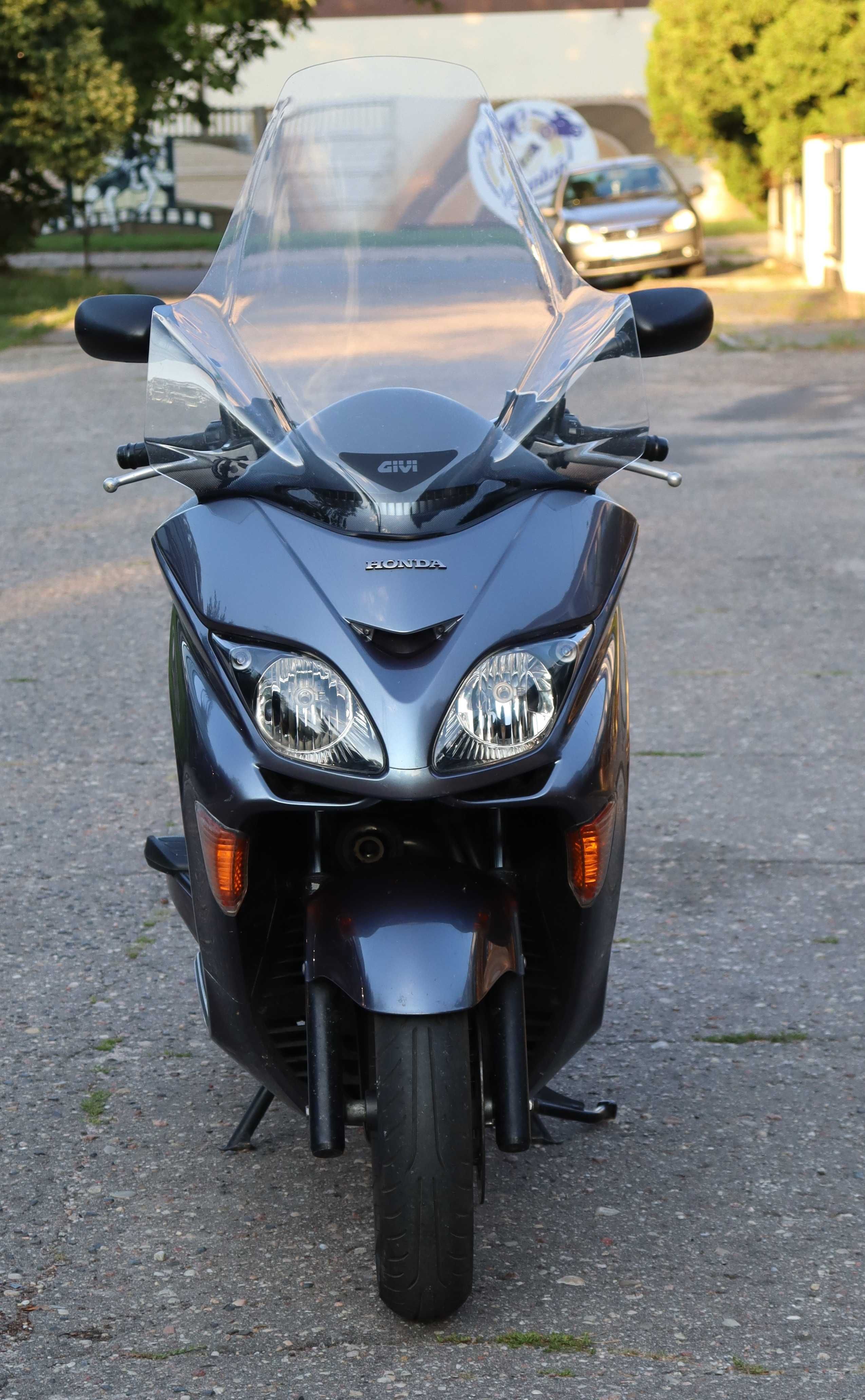 Honda Forza 250 ZADBANA mały przebieg