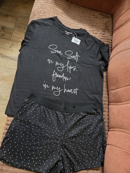 Damska piżama  nowa