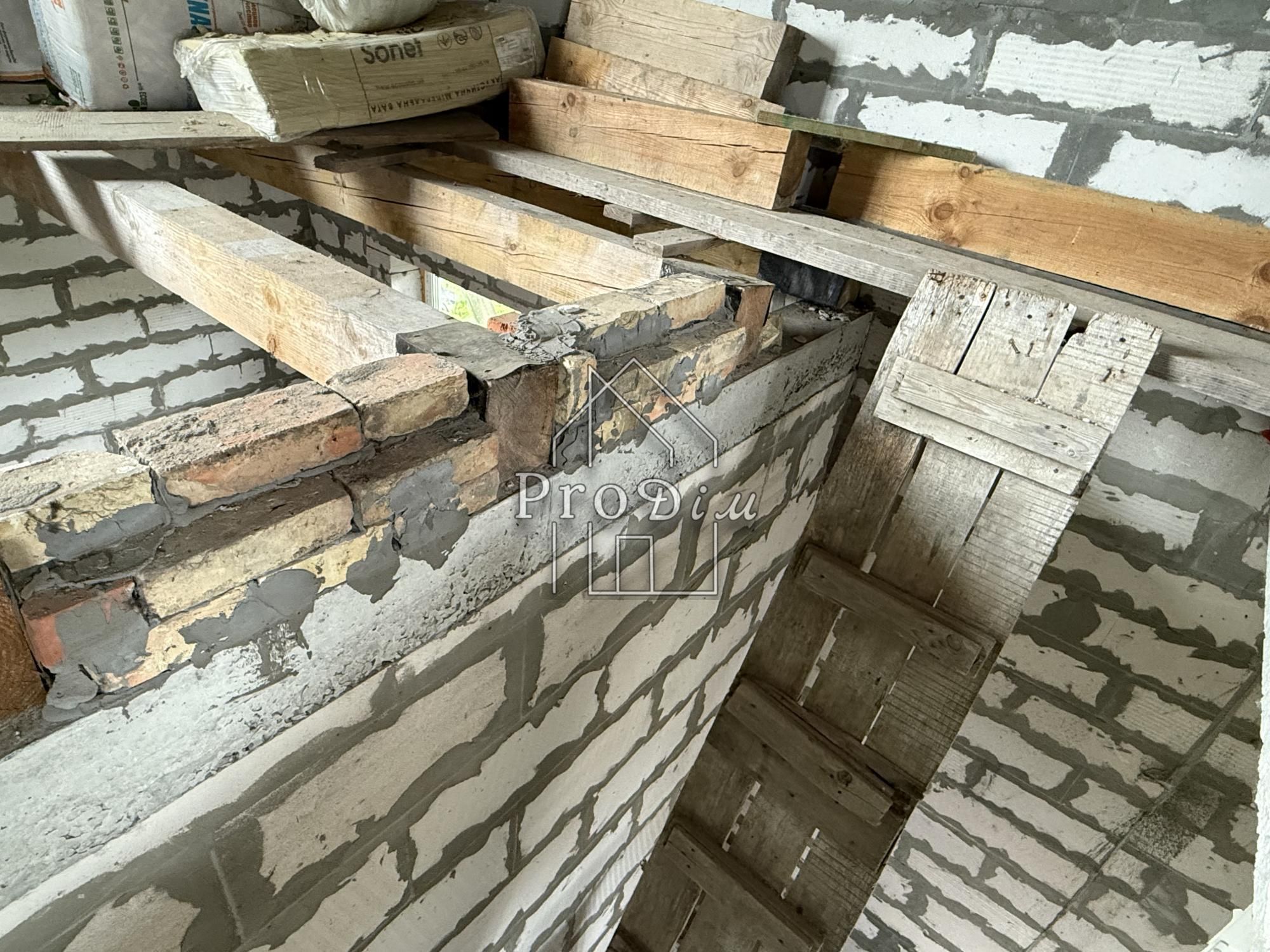 Продажу будинку, Глеваха, Вул. Фастівська 120 кв.м.Недобудова
