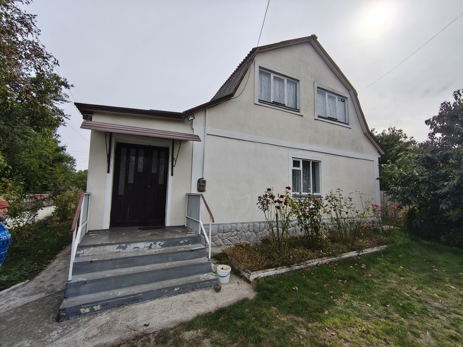 Продається будинок біля річки в селі Слобода поруч з містом Черкаси