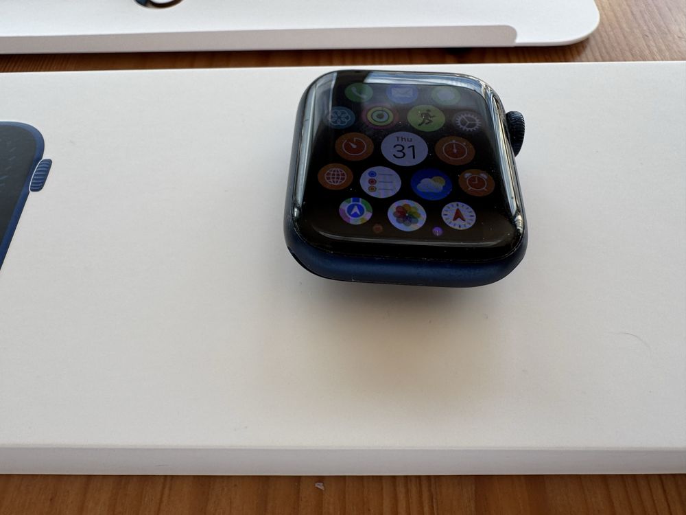 Apple watch 6 cellular LTE + GPS 40 mm - como novo