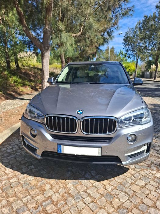 BMW  X5 25d sDrive Confort 7 L