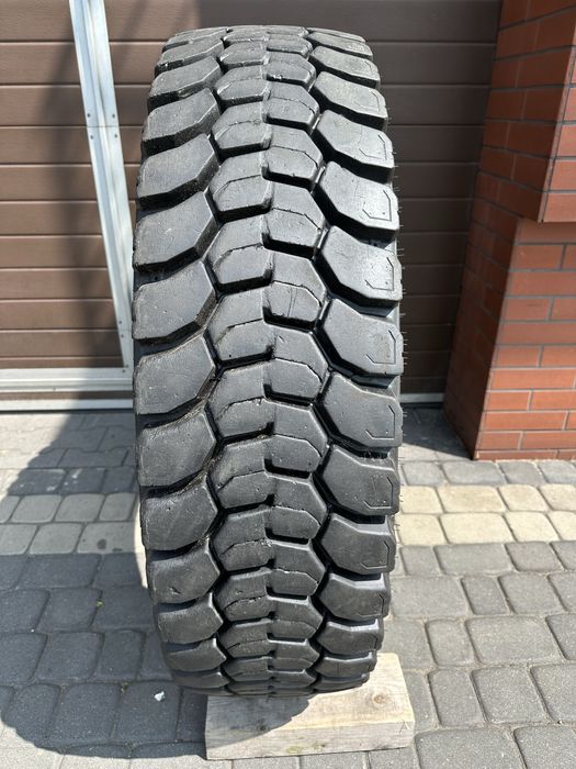 13 r22.5 Michelin X Works Remix