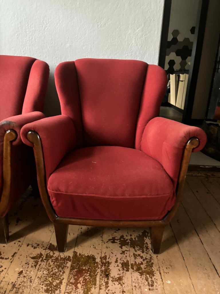 Fotele vintage do renowacji – solidne, ciężkie