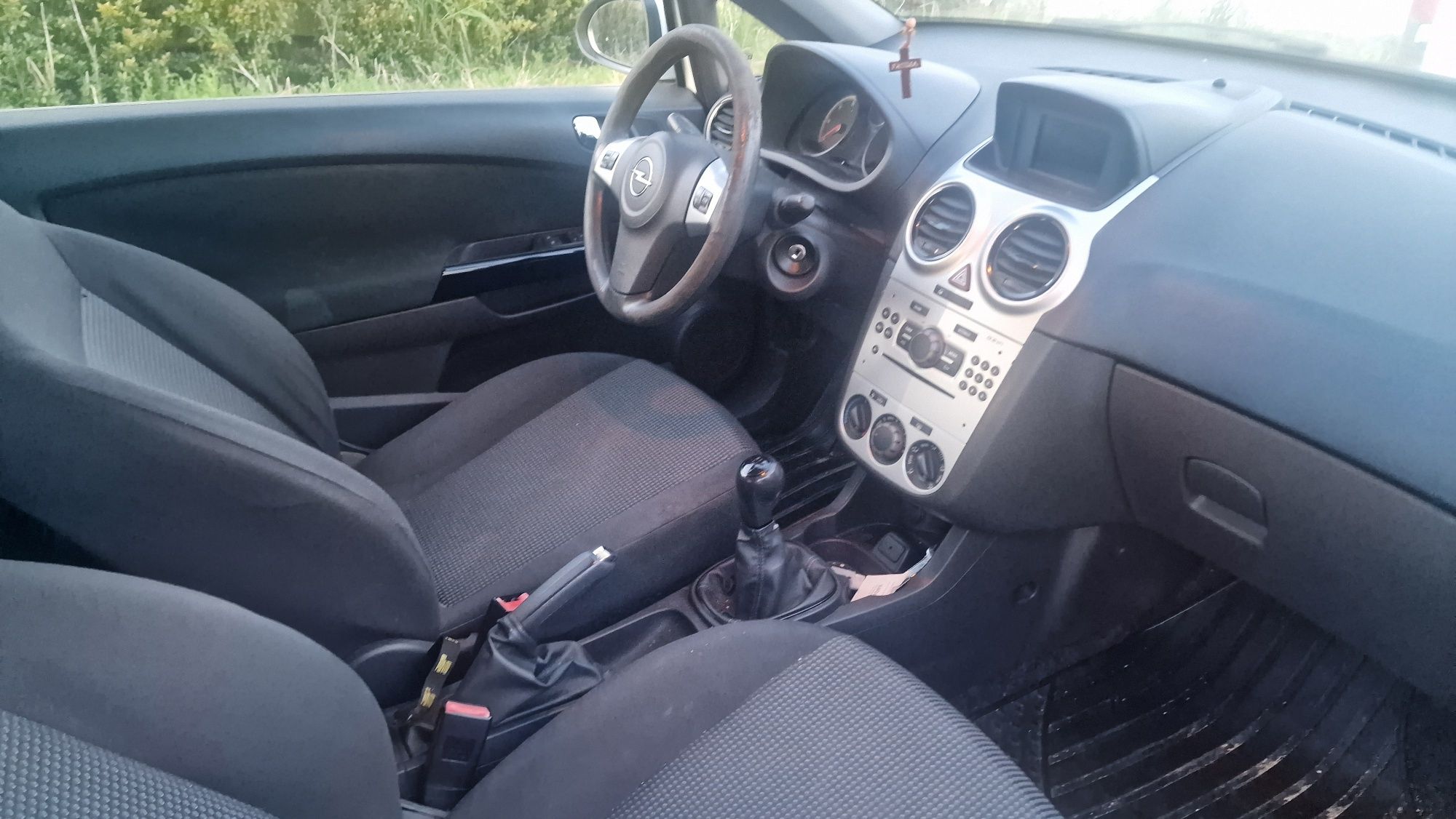 Opel corsa cdti 2 lugares