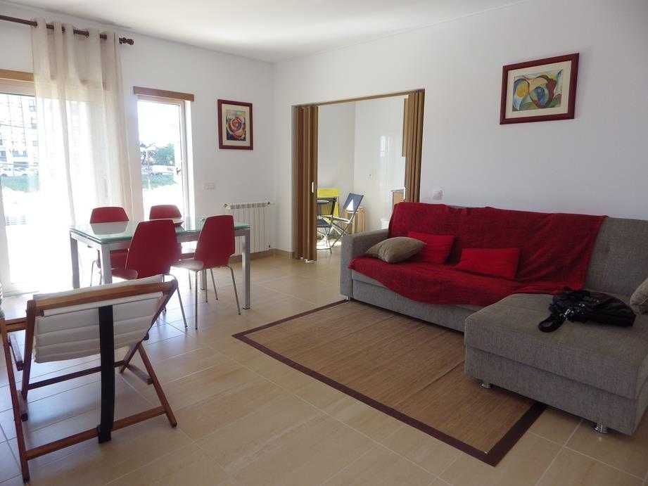 Apartamento T2 para férias com piscina