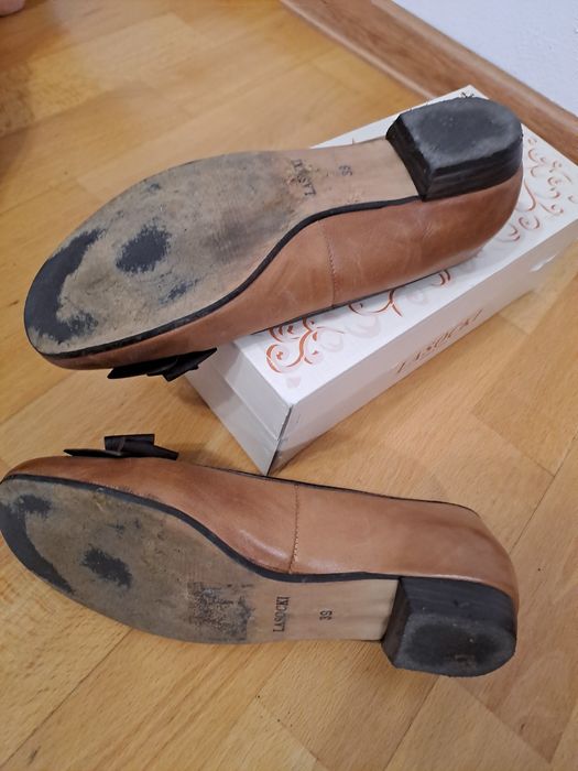 Baleriny, półbuty Lasocki 39 skóra