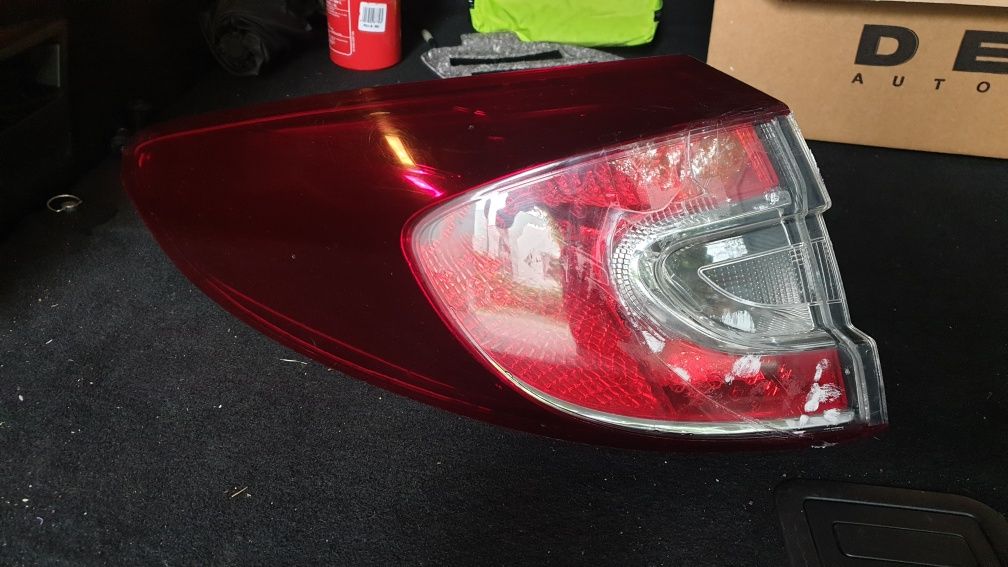 Lampa tylna lewa Megane 3 Grandtour