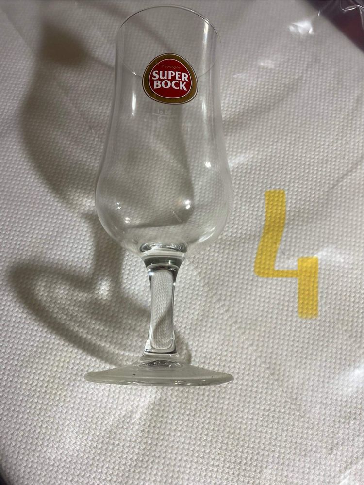 4 Copos super bock