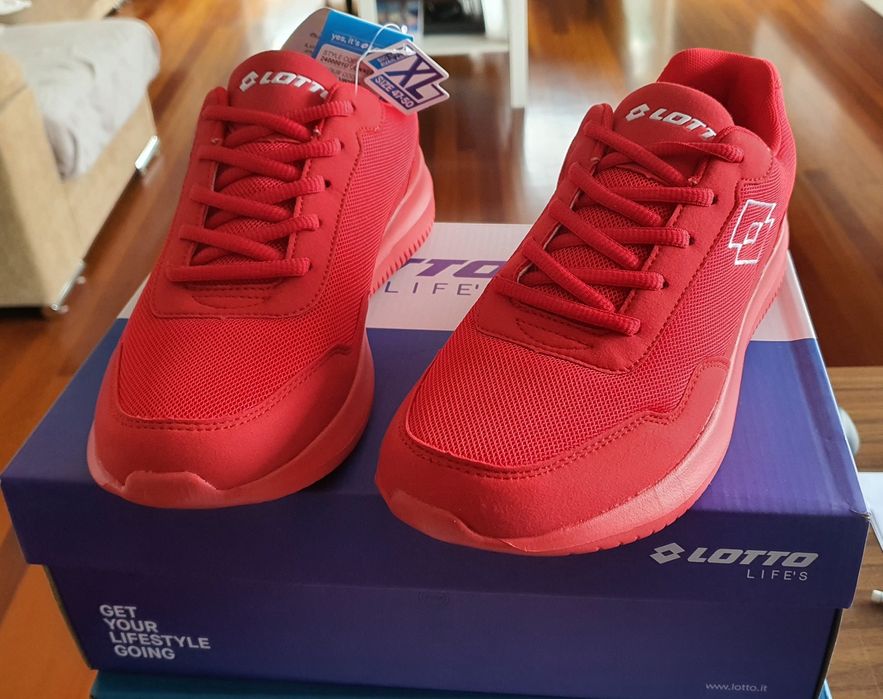 Sapatilhas Lotto, com etiqueta, 43