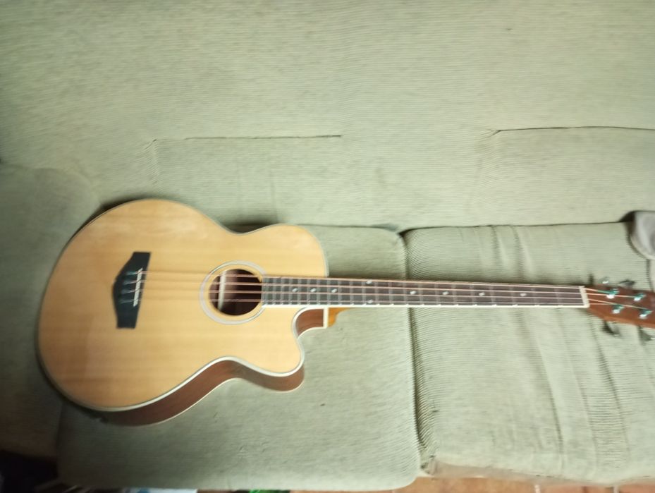 Guitarra baixo boa impecavelharley benton