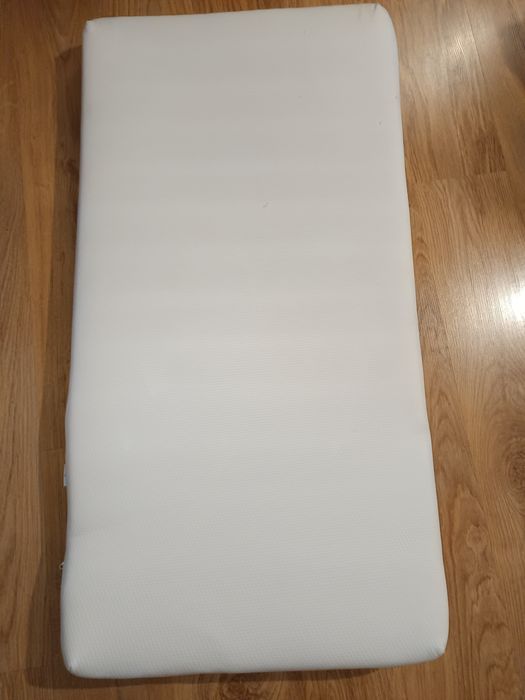 Materac do łóżeczka