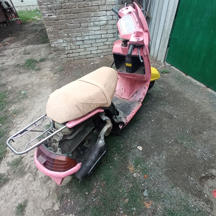 Мопед honda lead целиком или в разбор