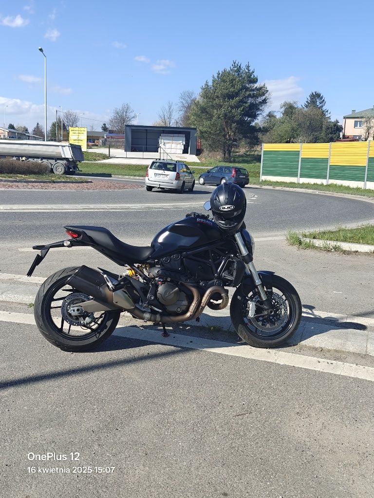 Ducati Monster 821