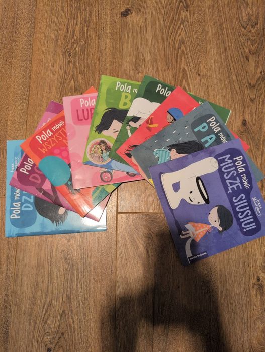 9 książeczek Pola mówi