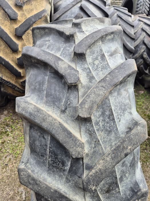 Opona 420/70r28  Pirelli