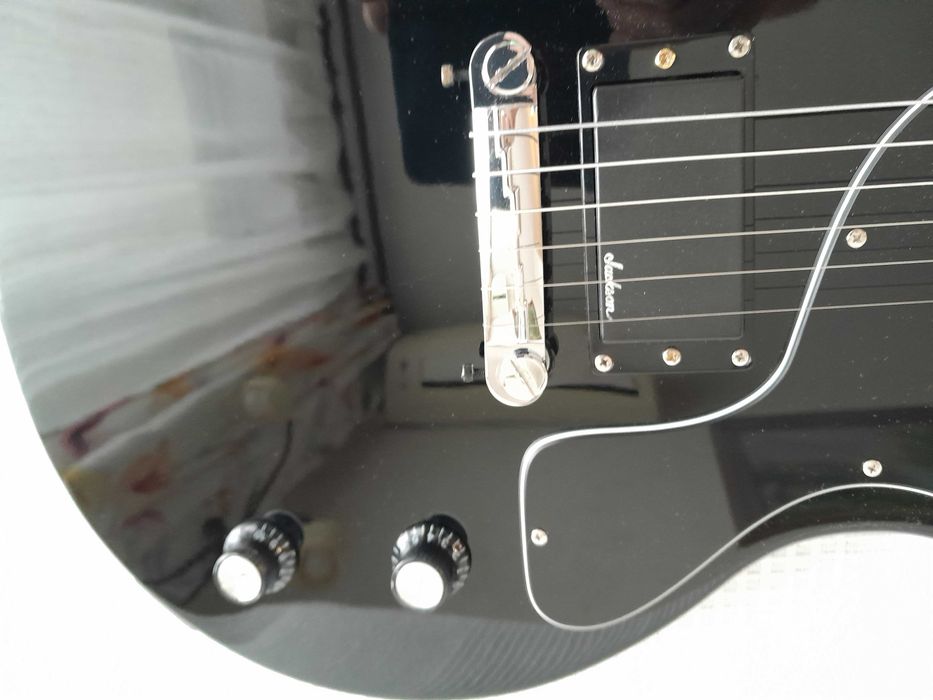 Gitara elektryczna Epiphone Junior Ebony i gratisy