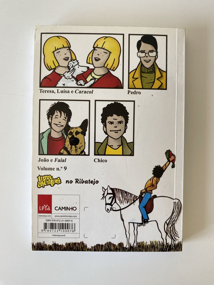 Livro de Uma Aventura “na Escola”