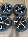 Sprzedam Koła Toyota  235/55r20 102v lato