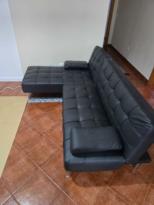 Sofá linhas modernas