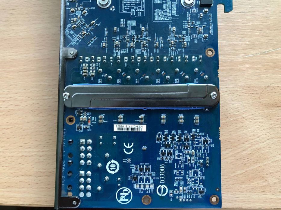 Видеокарта Gigabyte 3gb