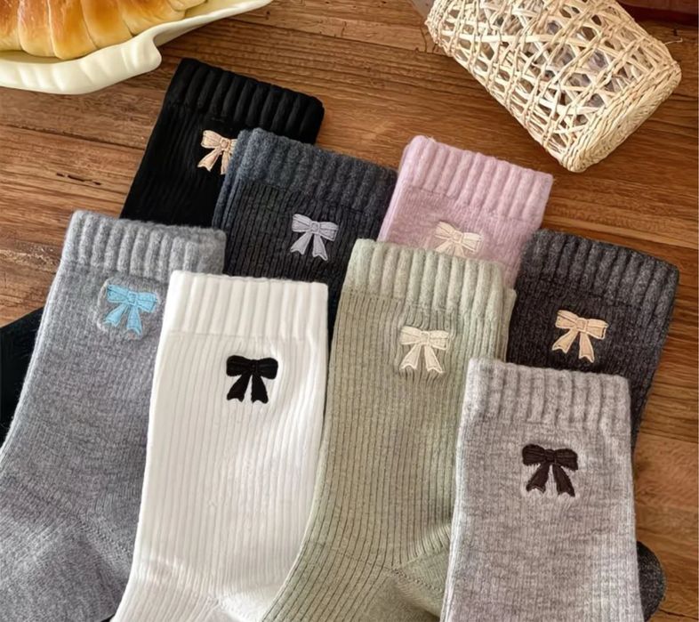 Жіночі шкарпетки літо–осінь | Комфортні, дихаючі, стильні