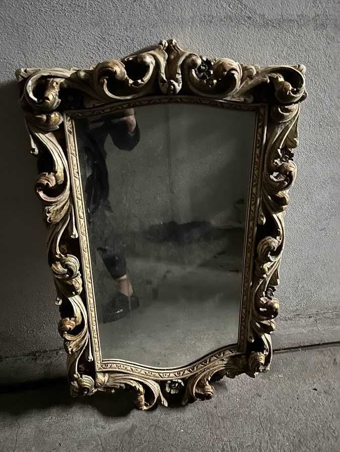 Espelho antigo de parede